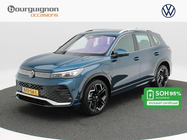 Volkswagen TIGUAN 1.5 eHybrid 272 Pk Automaat R-Line | Trekhaak | Head-up | 360° Camera | Stoel/Stuur Verwarming | Massage | Stoel Ventilatie | Adaptive cruise | 19 Inch | 24.515 Km !!