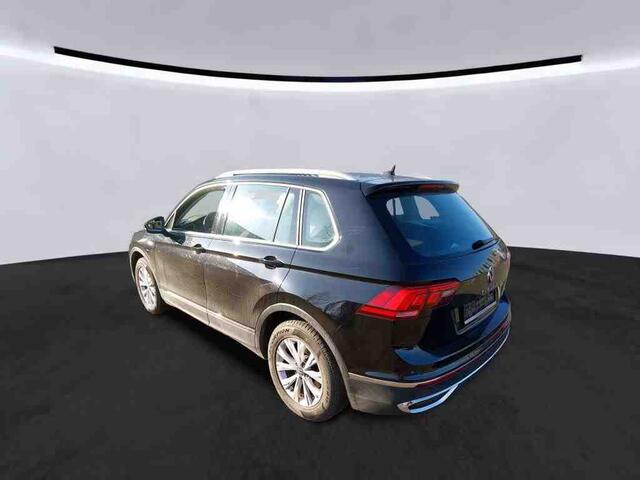 Volkswagen TIGUAN 1.4 TSI eHybrid 245pk DSG Elegance / Navigatie / Matrix LED / Camera