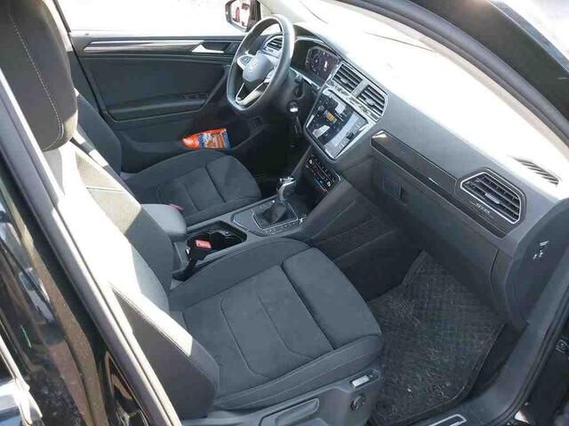 Volkswagen TIGUAN 1.4 TSI eHybrid 245pk DSG Elegance / Navigatie / Matrix LED / Camera