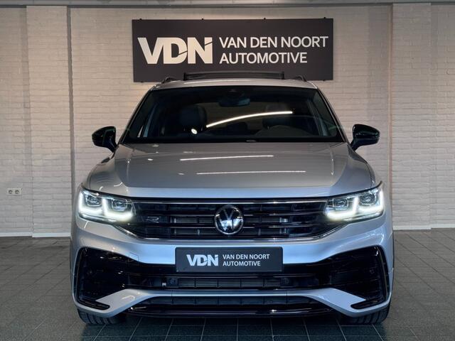 Volkswagen TIGUAN 1.5 TSI R-Line Business Black Style Pano Trekhaak Camera 20''
