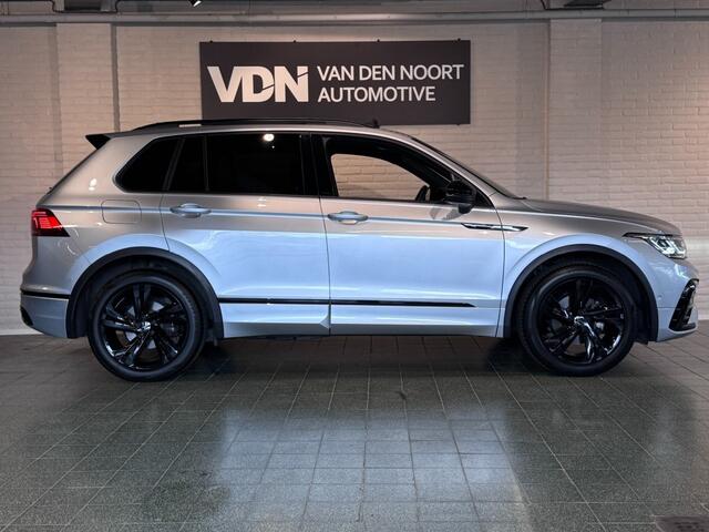 Volkswagen TIGUAN 1.5 TSI R-Line Business Black Style Pano Trekhaak Camera 20''
