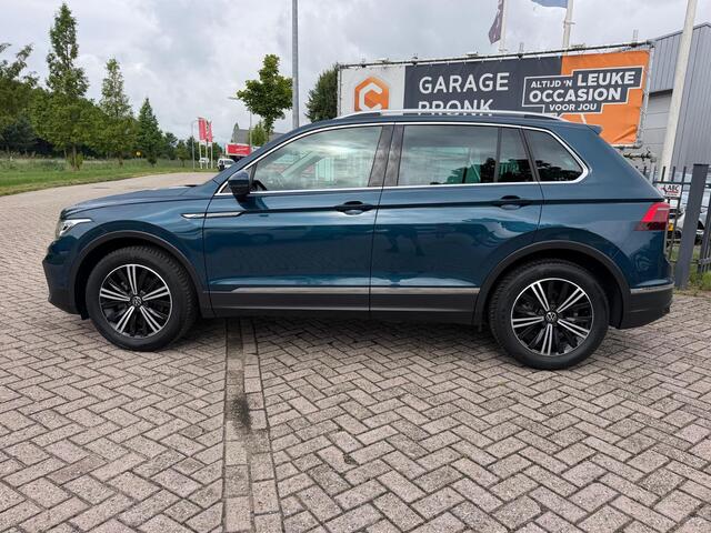 Volkswagen TIGUAN 1.5 TSI BOVAG GARANTIE CARPLAY/ACC/NAVI/MATRIX