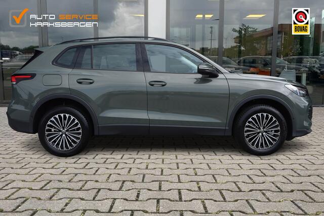 Volkswagen TIGUAN 1.5 eHybrid Life | Trekhaak | Camera | ACC | Cipressino Grün |