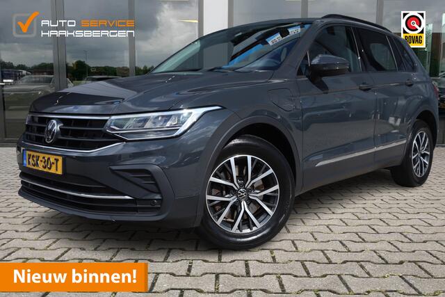 Volkswagen TIGUAN 1.4 TSI eHybrid Life | ACC | Camera | Winter Pakket |