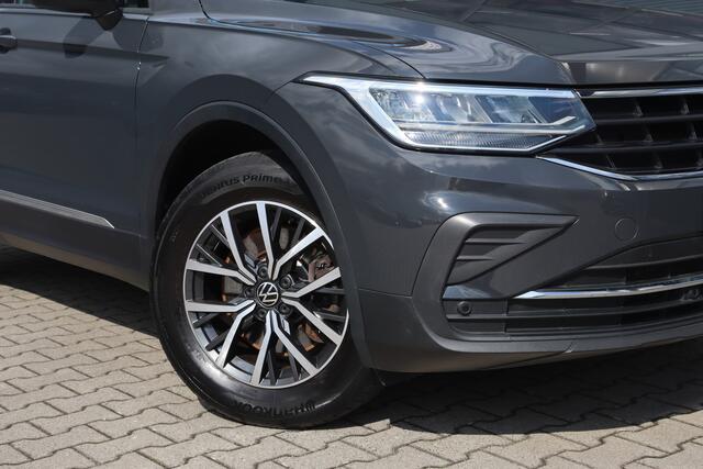 Volkswagen TIGUAN 1.4 TSI eHybrid Life | ACC | Camera | Winter Pakket |