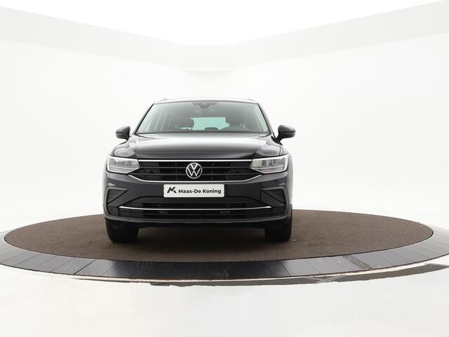 Volkswagen TIGUAN 1.4 TSI 245pk DSG eHybrid Life Business · Camera · P-Sensoren · Wegklapbare Trekhaak · Dodehoek Detectie · 18'' Inch ·