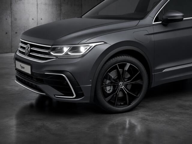 Volkswagen TIGUAN Binnenkort beschikbaar! 1.4 TSI e-Hybrid R-line 245pk Trekhaak Camera Stoelverwarming