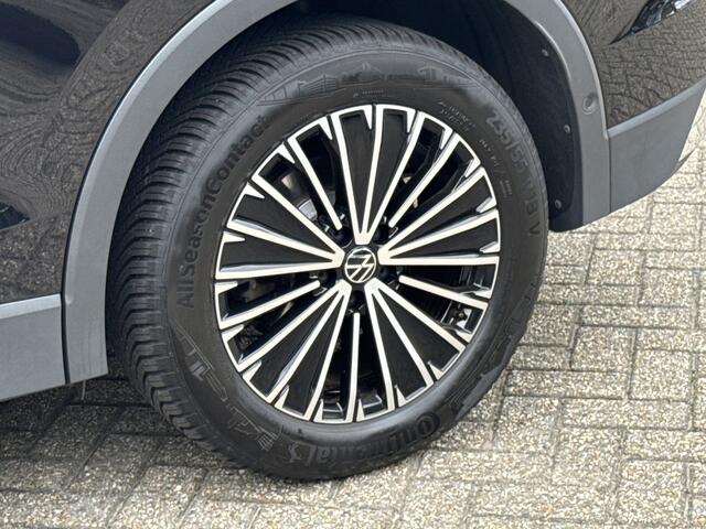 Volkswagen TIGUAN 1.5 eTSI 150pk DSG Elegance - Elektr. klep | Massage | Camera | Elektr. trekhaak | Alarm | All Season