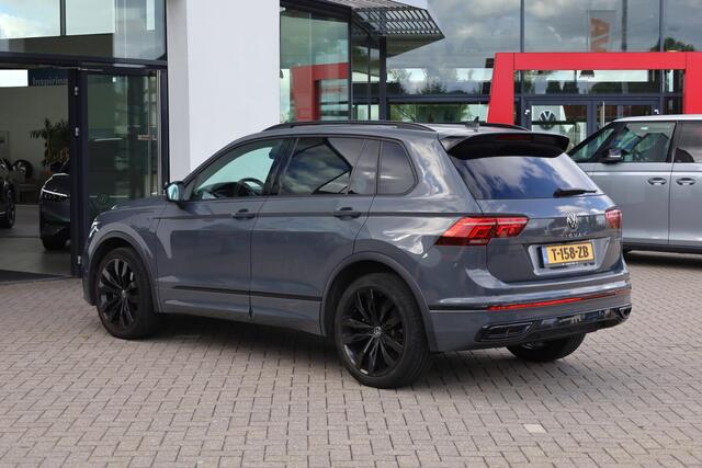 Volkswagen TIGUAN 1.4 TSI eHybrid R-Line Business+ 245PK / 180kW DSG, Door ons geleverd en onderhouden, LED Matrix (IQ.Lights), wegklapbare trekhaak, achteruitrijcamera (Rear View), elektrisch verstelbare bestuurdersstoel met geheugenfunctie, verwarmbaar multifunctioneel lederen stuurwiel, verwarmbare voorstoelen, verwarmbare achterbank, lederen bekleding, panoramadak, 20" 'Suzuka' LMV, Black Style pakket, navigatie, elektrische achterklep, keyless go & entry, adaptieve cruise control (ACC), elektrisch verstel-, verwarm- en inklapbare buitenspiegels, 3-zone climatronic, Apple Carplay & Android Auto, parkeerassistent (Park Assist), draadloze telefoonlader etc.