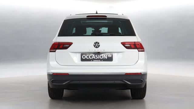 Volkswagen TIGUAN 1.5 TSI 150pk Life Business DSG / Panoramadak / Navigatie / Camera