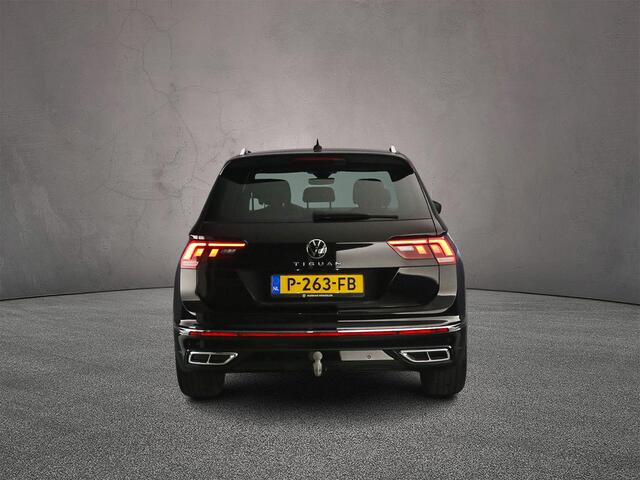 Volkswagen TIGUAN 1.5 TSI R-Line 150pk DSG Automaat, Trekhaak, Adaptive cruise control, Head-up display, 360 camera, Navigatie, App-connect, Elektrische achterklep