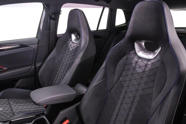Volkswagen TIGUAN 1.5 eHybrid R-Line Edition 272pk DSG Automaat, Trekhaak, Panoramadak, Head-up display, Adaptive cruise control, Stoelverwarming, Stuurverwarming, App-connect, Dodehoeksensoren, Parkeersensoren, Elektrische achterklep