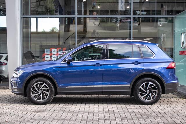 Volkswagen TIGUAN 2.0 TSI 4Motion Highline Business R - Trekhaak afn. | Apple carpl./Android | Camera