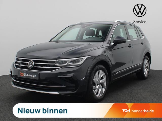 Volkswagen TIGUAN 1.4 TSI eHybrid Elegance 245 PK DSG Trekhaak, Matrix LED-Verlichting, Side Assist, Parkeersensoren voor en Achter, Elektrische Achterklep, 18" LM Velgen, Keyless, Dynamic Chassis