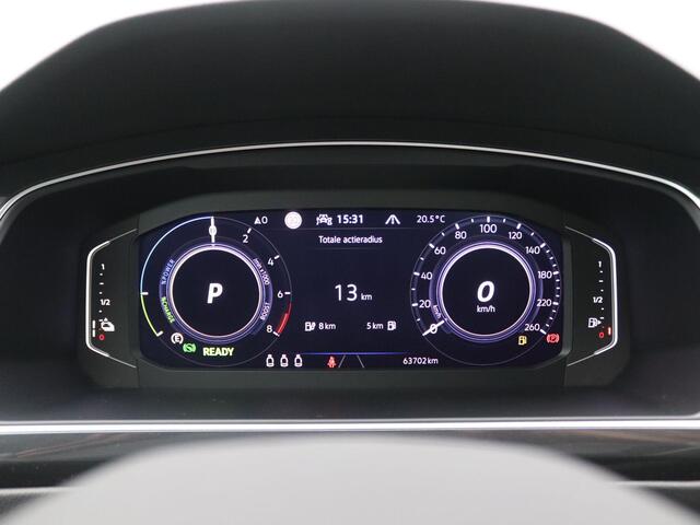 Volkswagen TIGUAN 1.4 TSI eHybrid Elegance 245 PK DSG Trekhaak, Matrix LED-Verlichting, Side Assist, Parkeersensoren voor en Achter, Elektrische Achterklep, 18" LM Velgen, Keyless, Dynamic Chassis