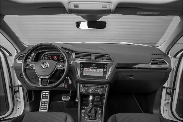 Volkswagen TIGUAN 1.4 TSI ACT R-Line Pano ACC Camera Trekhaak