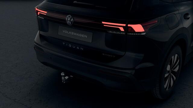 Volkswagen TIGUAN 1.5 eHybrid 204 6DSG Limited Edition | 30,5 cm display met 2D en 3D weergave | Automatische afstandsregeling (Adaptive Cruise Control) | Diefstalalarm