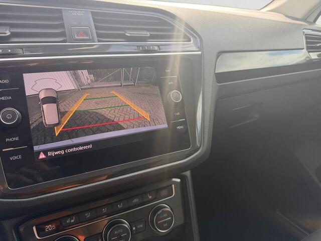 Volkswagen TIGUAN 1.4 TSI 175pk R-Line Aut- Panoramadak, Stuur/Stoelverwarming, Virtual Cockpit, Carplay, Android Auto