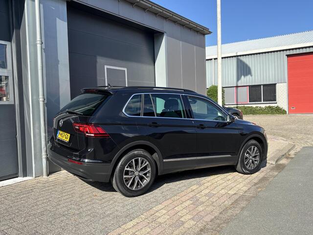 Volkswagen TIGUAN 1.5 TSI ACT Comfortline Business Afn trekhaak| PDC V+A| Stoelverwarming