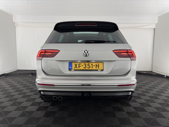 Volkswagen TIGUAN 1.5 TSI ACT R-Line Highline Business ?Engine noise / tilting piston?(INCL.BTW) Aut. *PANO | ADAPTIVE-CRUISE | FULL-LED | HEATED-COMFORTSEATS | KEYLESS | DIGI-COCKPIT | CAMERA | NAVI-FULLMAP | PRIVACY-GLASS | SHIFT-PADDLES | 19