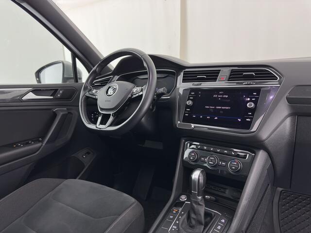 Volkswagen TIGUAN 1.5 TSI ACT R-Line Highline Business ?Engine noise / tilting piston?(INCL.BTW) Aut. *PANO | ADAPTIVE-CRUISE | FULL-LED | HEATED-COMFORTSEATS | KEYLESS | DIGI-COCKPIT | CAMERA | NAVI-FULLMAP | PRIVACY-GLASS | SHIFT-PADDLES | 19