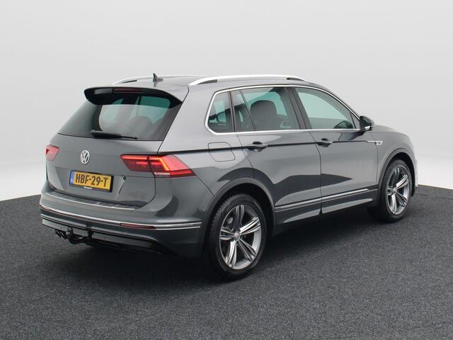 Volkswagen TIGUAN 1.5 TSi 150 Pk R-Line | Navigatie | Full LED | Trekhaak | Camera | 19 Inch | Head-Up | Adaptive Cruise | 80.932 Km!!