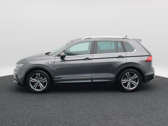 Volkswagen TIGUAN 1.5 TSi 150 Pk R-Line | Navigatie | Full LED | Trekhaak | Camera | 19 Inch | Head-Up | Adaptive Cruise | 80.932 Km!!