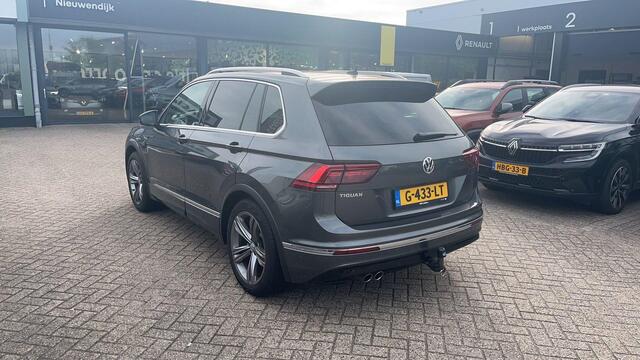 Volkswagen TIGUAN 1.5 TSI ACT Highline Business R AUTOMAAT | PANODAK | TREKHAAK | NAVI | STOELVERW. | LED