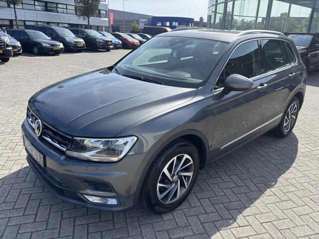 Volkswagen TIGUAN 1.4 TSI ACT Sound Navi Trekhaak Adaptive Cruise Stoelverwarming