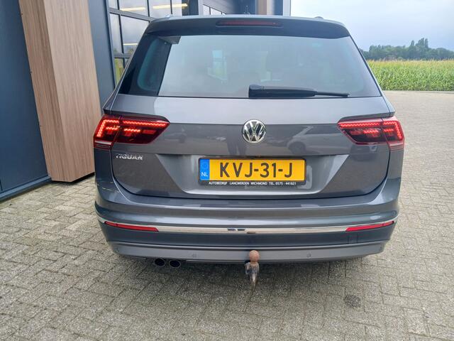 Volkswagen TIGUAN 1.5 TSI ACT Highline / trekhaak wegklapbaar / apple carplay / virtual cockpit / full led
