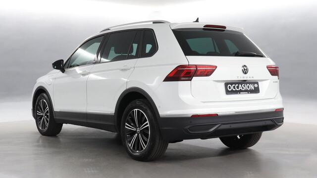 Volkswagen TIGUAN 1.4 TSI eHybrid 245pk DSG Life / 94% SOH / Matrix LED / Navigatie Pro / 360 Camera / Trekhaak