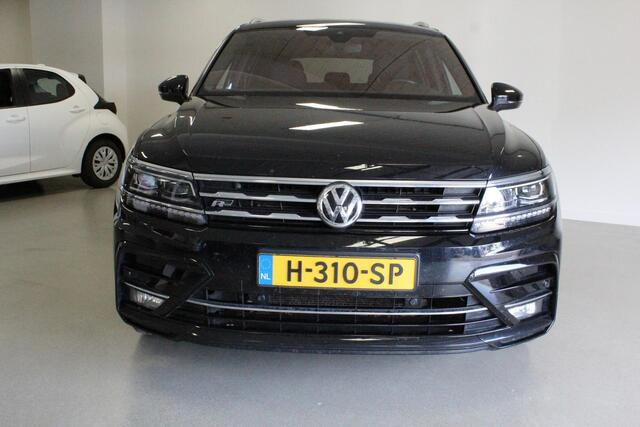 Volkswagen TIGUAN Allspace 1.5 TSI Highline Business R 7p. TREKHAAK | ACC | CLIMA | 7P. | DIGI-DASH | NAVI | CARPLAY