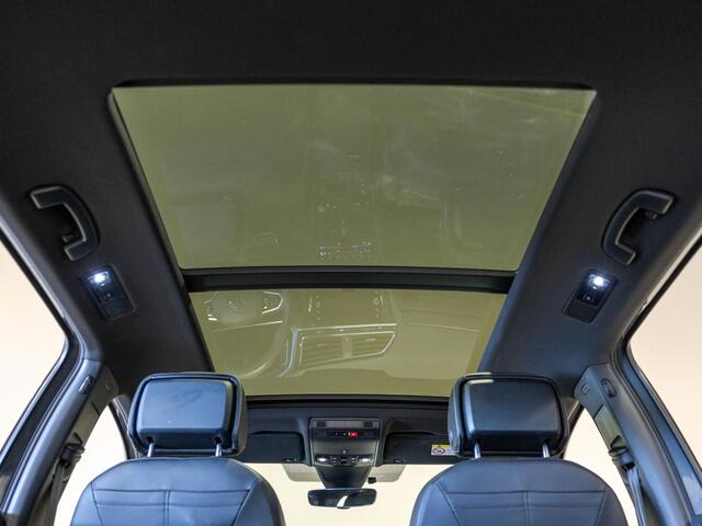 Volkswagen TIGUAN 1.5 TSI R-Line Business+ / 150pk / NAP / Panorama dak / Stoelverwarming / Voorruit verwarming /