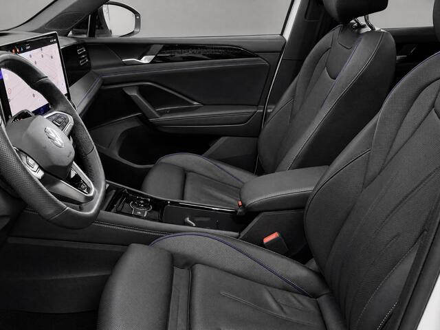 Volkswagen TIGUAN 1.5eHybrid 150kW/204PK R-Line Black Style · Leder · Trekhaak · Panoramadak · 360°Camera · Garantie t/m 28-10-2030 of 100000km.