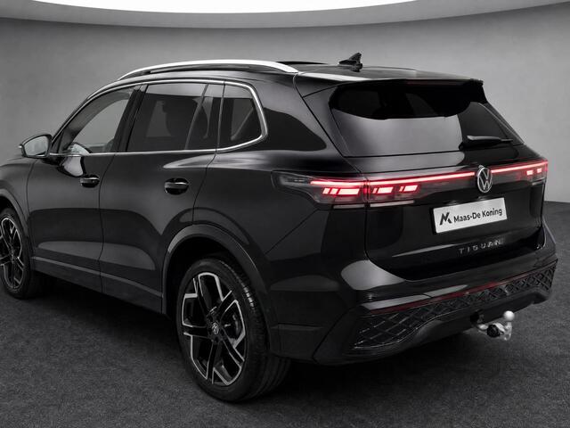 Volkswagen TIGUAN 1.5eHybrid 200kW/272PK R-Line Black Style · Trekhaak · Leder · Harman Kardon · Panoramadak · 360°Camera · Garantie t/m 20-08-2030 of 100000km.