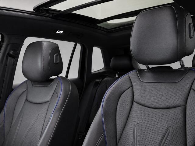 Volkswagen TIGUAN 1.5eHybrid 200kW/272PK R-Line Black Style · Trekhaak · Leder · Harman Kardon · Panoramadak · 360°Camera · Garantie t/m 20-08-2030 of 100000km.