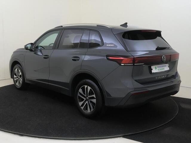 Volkswagen TIGUAN 1.5 eHybrid Life | SoH 98% | Trekhaak | 360 camera | Adaptieve demping | Keyless | Adaptieve cruise control | Dodehoekdetectie | Stoel- en stuurwielverwarming | Elektrische kofferklep |