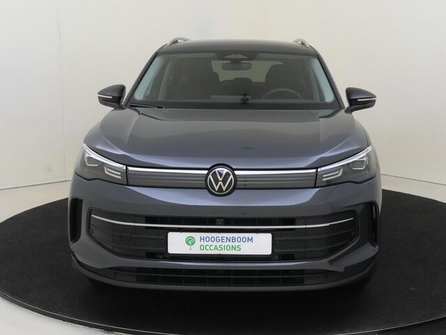 Volkswagen TIGUAN 1.5 eHybrid Life | SoH 98% | Trekhaak | 360 camera | Adaptieve demping | Keyless | Adaptieve cruise control | Dodehoekdetectie | Stoel- en stuurwielverwarming | Elektrische kofferklep |
