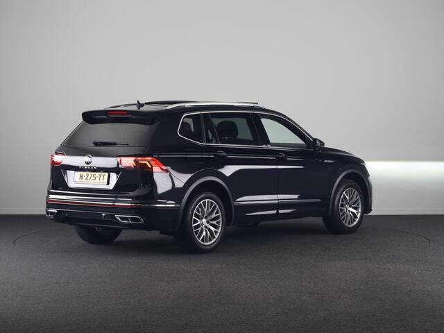 Volkswagen TIGUAN Allspace 1.5 TSI R-Line Business+ 7p. |150 pk Automaat (DSG) |R-line | Navigatie | Matrix LED koplampen | Stoel + Stuur verwarming| Panoramadak | Achteruit rijcamera | Parkeersensoren