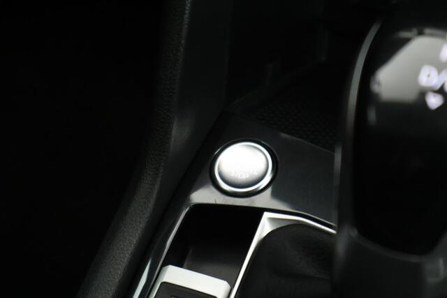 Volkswagen TIGUAN 1.4 TSI e-Hybrid 245pk Elegance Business+ Trekhaak Camera Keyless Stoelverwarming Virtual Cockpit Navigatie