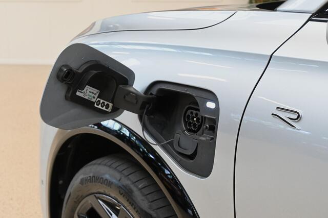 Volkswagen TIGUAN 1.5 eHybrid 272 PK R-Line | Trekhaak | 360° | IQ. Light | 100% (Dealer) onderhouden label