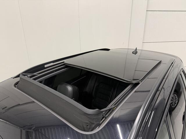 Volkswagen TIGUAN 2.0 TSI 4Motion R-Line BLACK PANO/VOL-LEER/20"/LED-PLUS/ACC/MEMORY/360CAMERA/VIRTUAL/CARPLAY/PRIVACY/DONKERE-HEMEL/EL.A.KLEP/DEEP BLACK PEARL