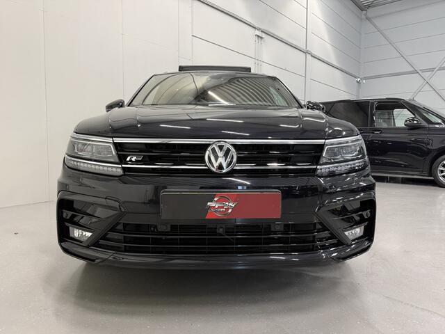 Volkswagen TIGUAN 2.0 TSI 4Motion R-Line BLACK PANO/VOL-LEER/20"/LED-PLUS/ACC/MEMORY/360CAMERA/VIRTUAL/CARPLAY/PRIVACY/DONKERE-HEMEL/EL.A.KLEP/DEEP BLACK PEARL