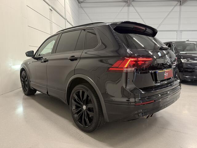Volkswagen TIGUAN 2.0 TSI 4Motion R-Line BLACK PANO/VOL-LEER/20"/LED-PLUS/ACC/MEMORY/360CAMERA/VIRTUAL/CARPLAY/PRIVACY/DONKERE-HEMEL/EL.A.KLEP/DEEP BLACK PEARL
