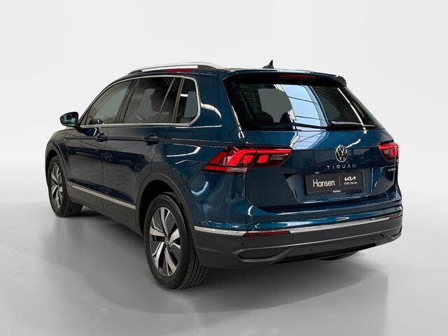 Volkswagen TIGUAN 1.4 TSI eHybrid Life I Elek. Trekhaak I Stoel- en Stuurverwarming I Camera I Adaptive Cruise I CarPlay I Elek. Achterklep I
