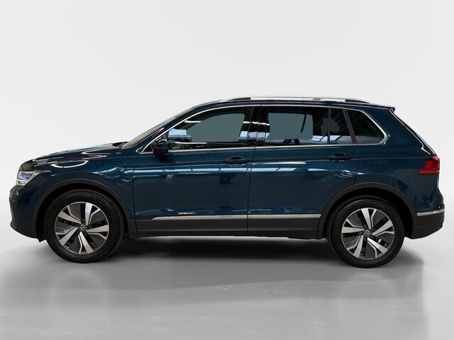 Volkswagen TIGUAN 1.4 TSI eHybrid Life I Elek. Trekhaak I Stoel- en Stuurverwarming I Camera I Adaptive Cruise I CarPlay I Elek. Achterklep I