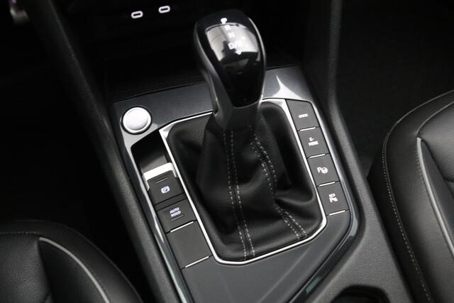 Volkswagen TIGUAN 1.4 TSI eHybrid 245 PK R-Line Business PHEV, Panoramadak, Memory, Elektrische Trekhaak, Leder