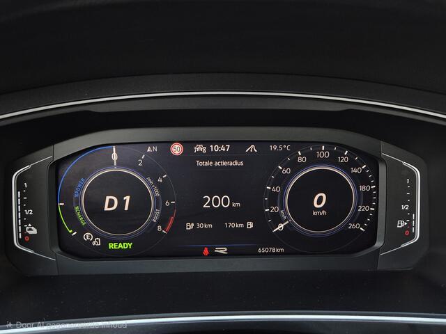 Volkswagen TIGUAN 1.4 TSI eHybrid R-Line Business+ | Head-up display | Panoramadak | Leder interieur | 20 inch |