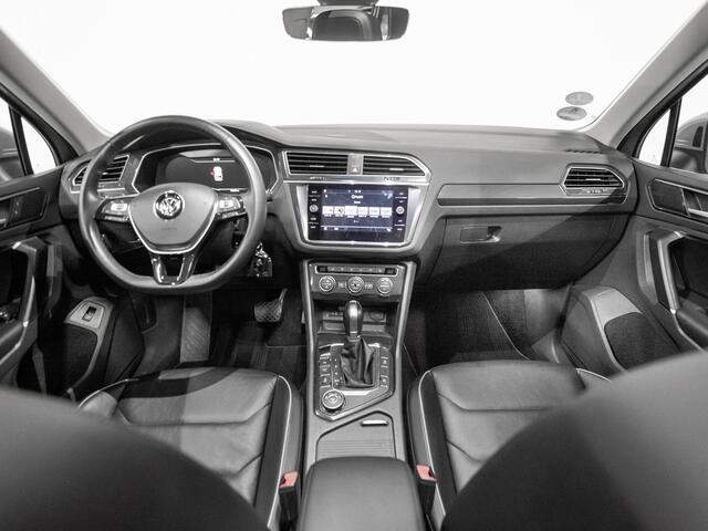 Volkswagen TIGUAN 2.0 TSI 4Motion Highline R-Line Pano Virtual Leer