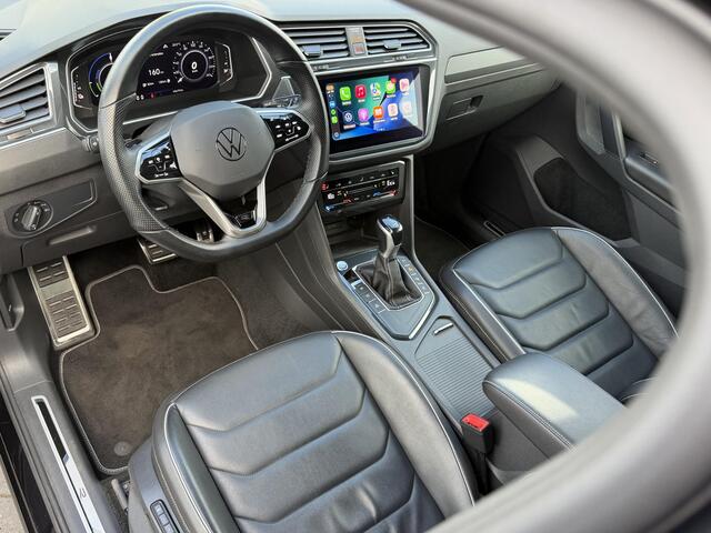 Volkswagen TIGUAN 1.4 TSI eHybrid R-Line | Leder | Trekhaak | Memory |Adaptieve Cruise | IQ light | 360 | Carplay | Stoelverwarming |